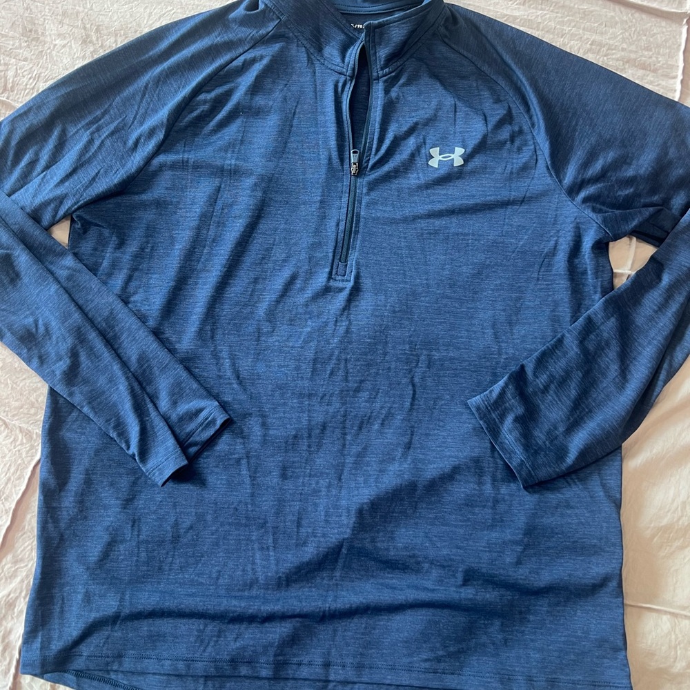 Under Armour Navy Performance Pullover